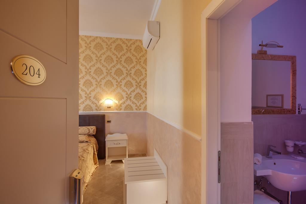 Quality In Rome Hotel Room photo