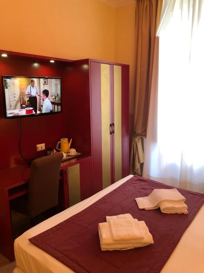 Quality In Rome Hotel Exterior photo