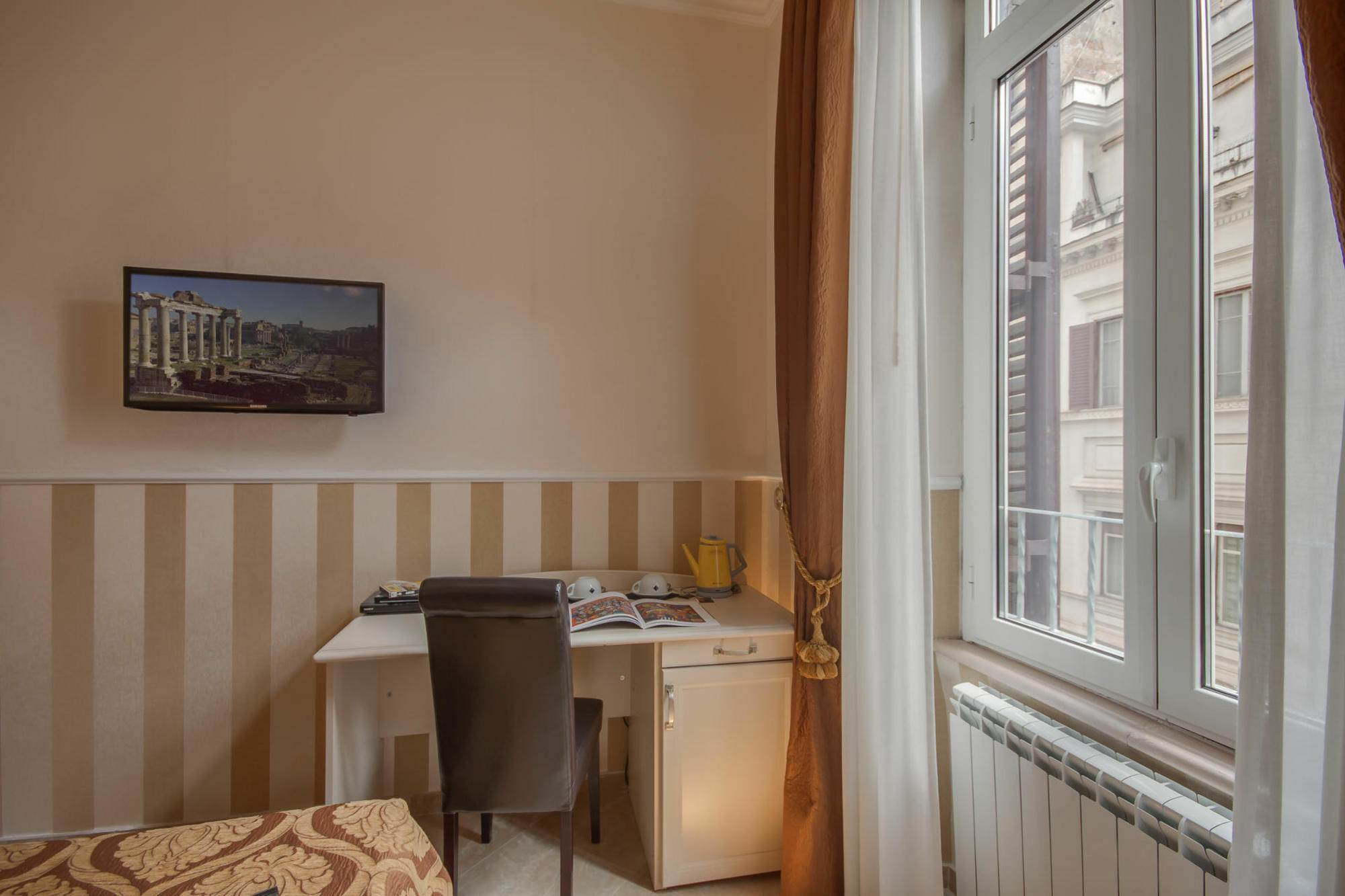 Quality In Rome Hotel Exterior photo